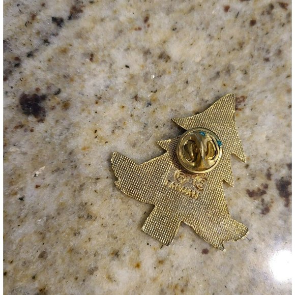 Vintage Idaho Washington BC Totem Pole Pine Tree1980 MD 19 Pin. - Picture 7 of 10